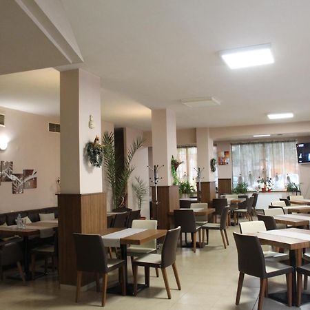 Family Hotel Bulgaria Kharmanli Extérieur photo
