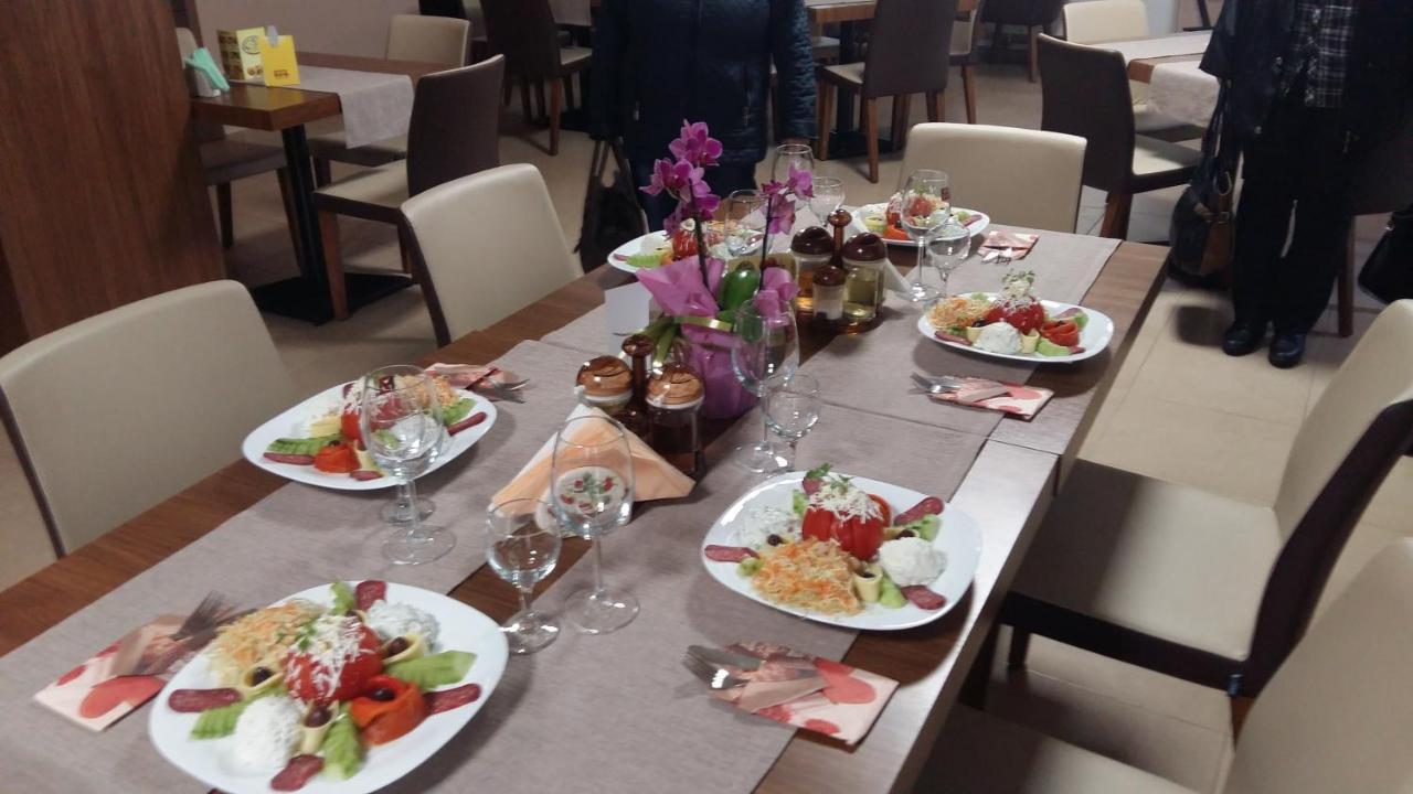 Family Hotel Bulgaria Kharmanli Extérieur photo